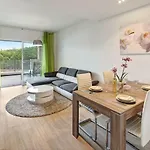 Luxurious T2 Apartment, Olhos Dagua * Albufeira