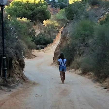 Luxurious T2 Apartment, Olhos Dagua Apartment Albufeira